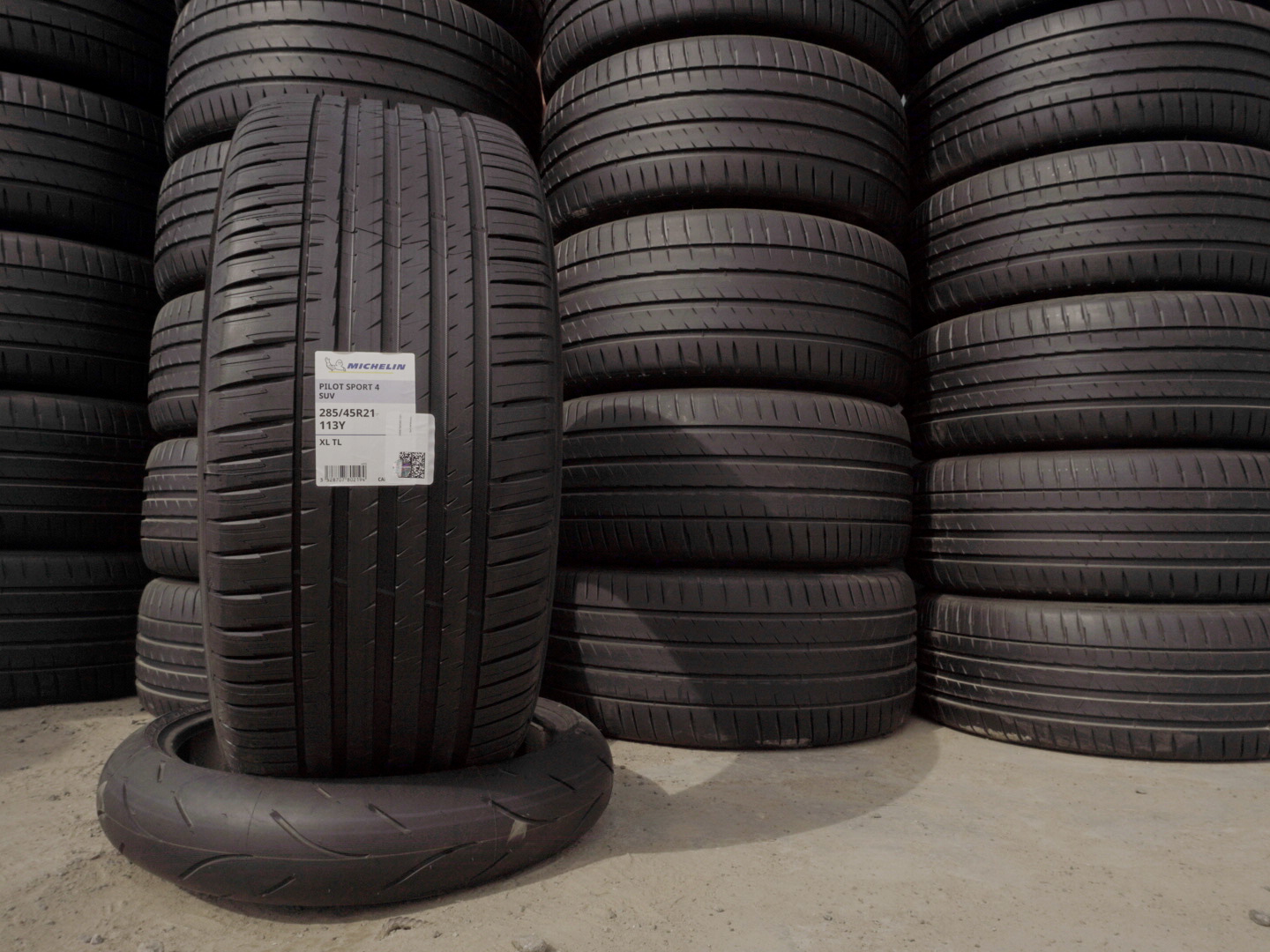 Michelin Pilot Sport 4 SUV 285/45 R21 113Y