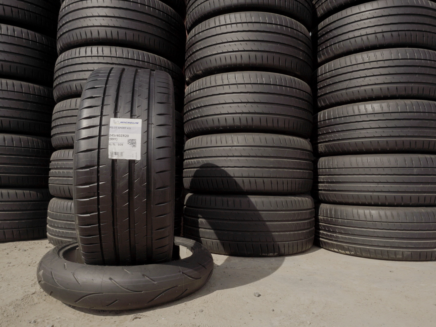 Michelin Pilot Sport 4 S 245/40 R20 99Y