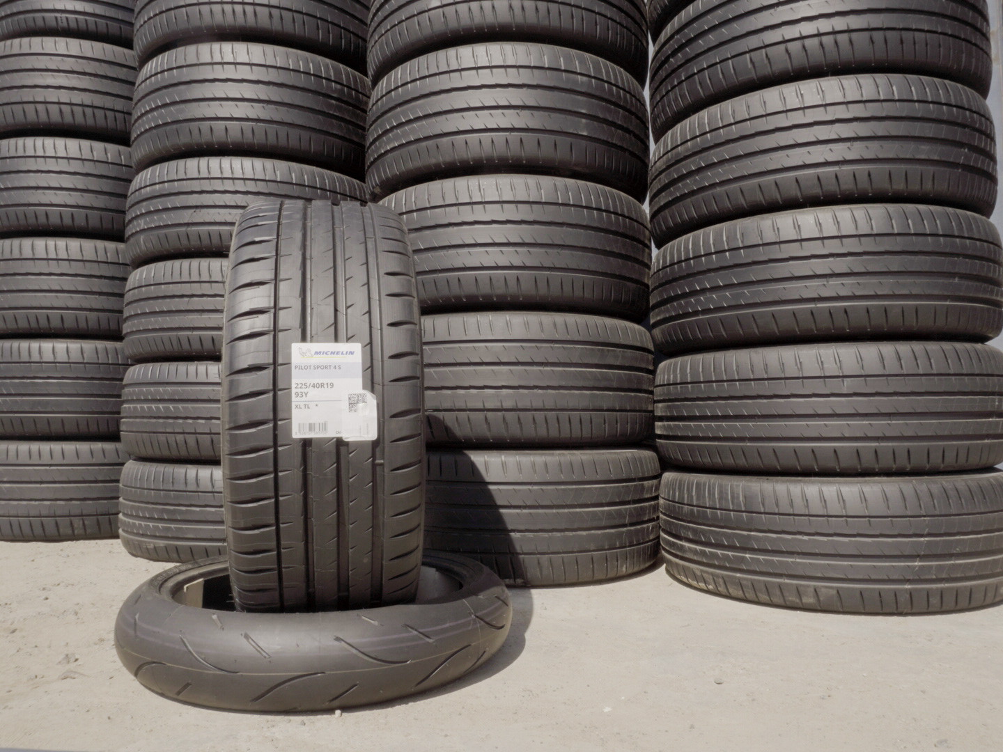 Michelin Pilot Sport 4 S 225/40 R19 93Y